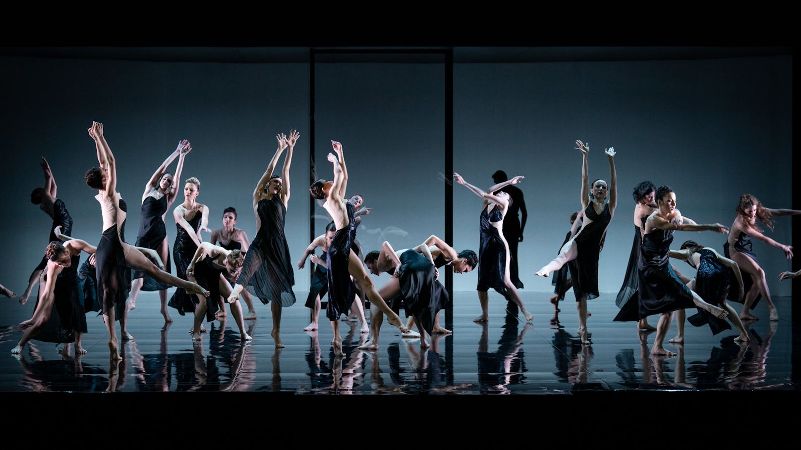 Ballett-Stars fegen barfuß über die Bühne der Volksoper