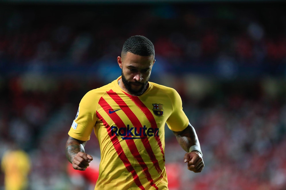 Pure Enttäuschung bei Barcelona-Stürmer Memphis Depay. 