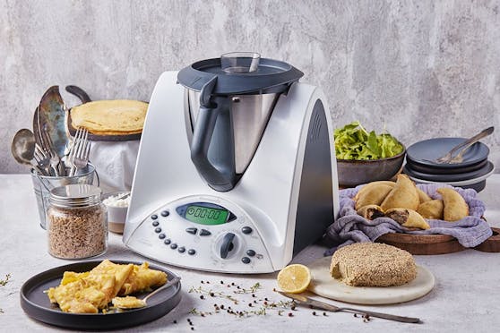 Die Küchenhelfer, wie dieser Thermomix TM31 sind gefragt wie nie.