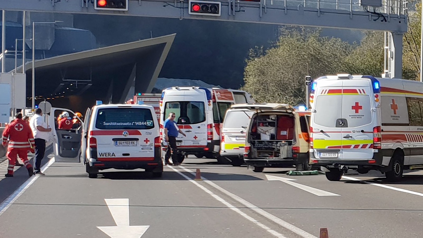 Auf der A9 kam es zu einem Unfall mit mehreren Fahrzeugen.