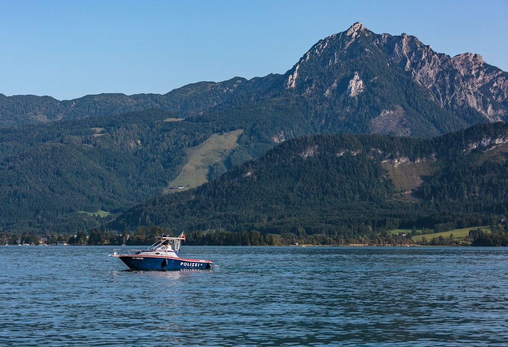 Drama um einen 47-jährigen Deutschen in St. Wolfgang. Der Urlauber wurde in vier Metern Tiefe des Wolfgangsees gefunden, ist tot. (Symbolbild).