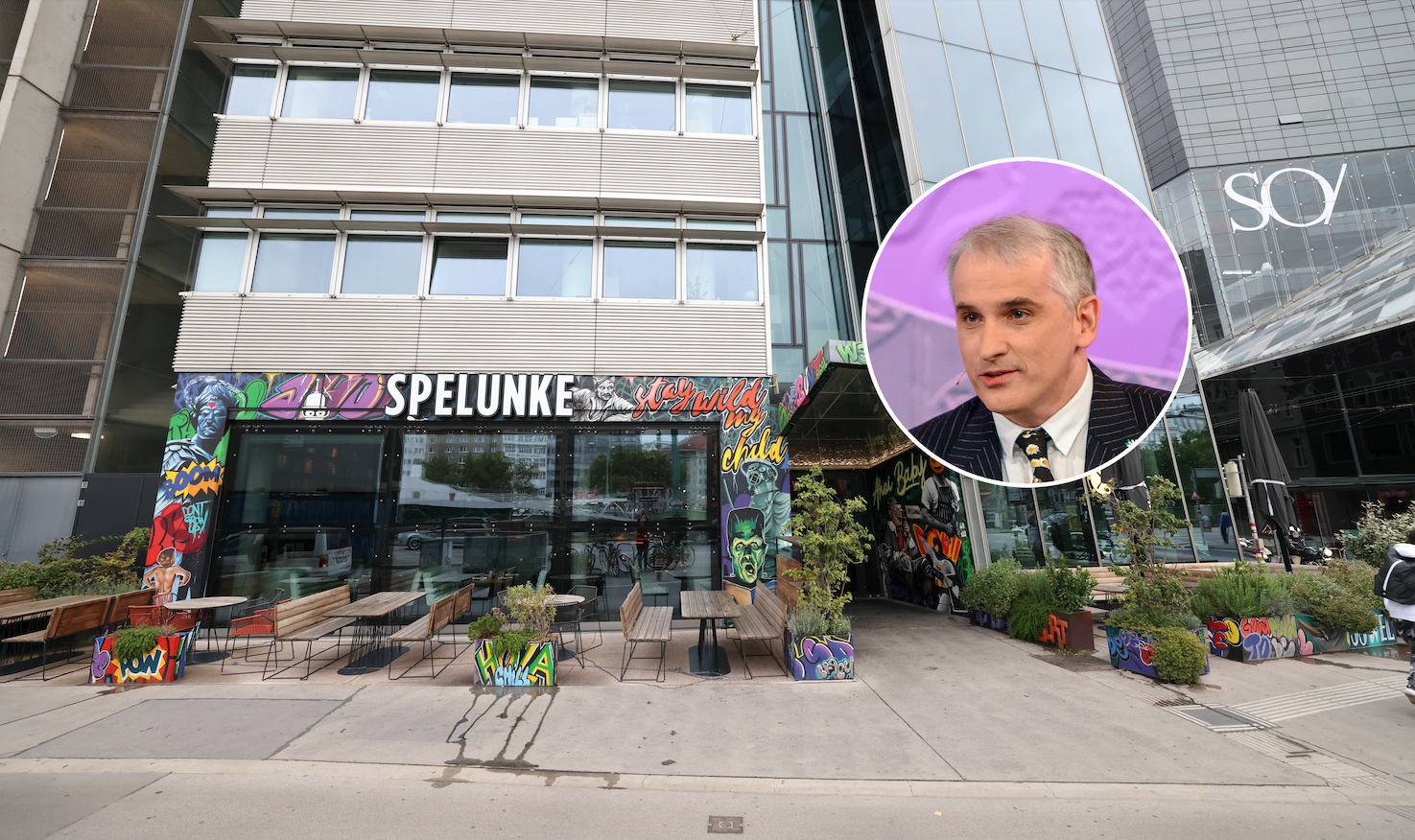 In die "Spelunke" dürfen nur Männer, deren Schultern bedeckt sind.