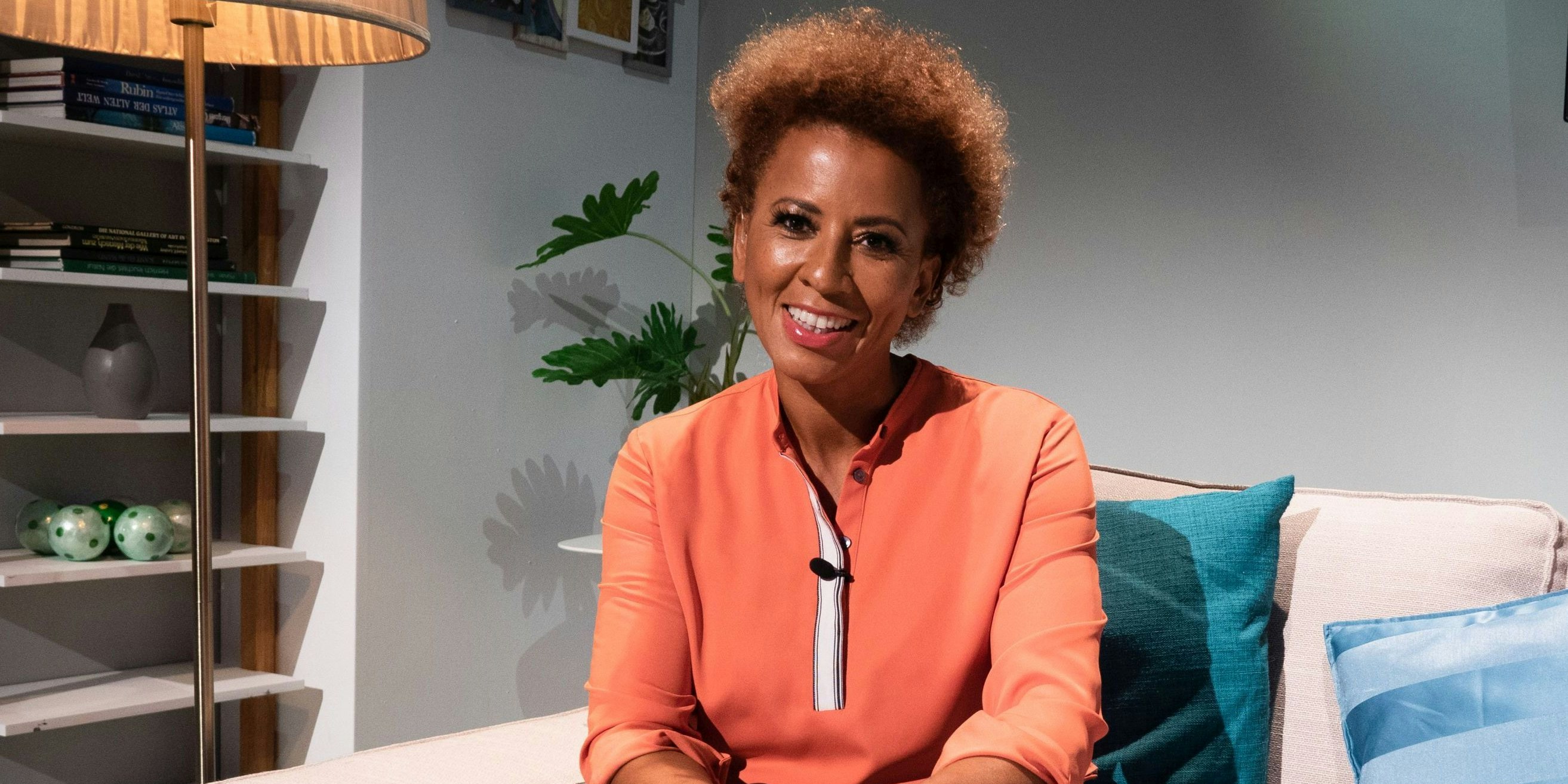 Arabella sah sich nach einem neuen Job um.