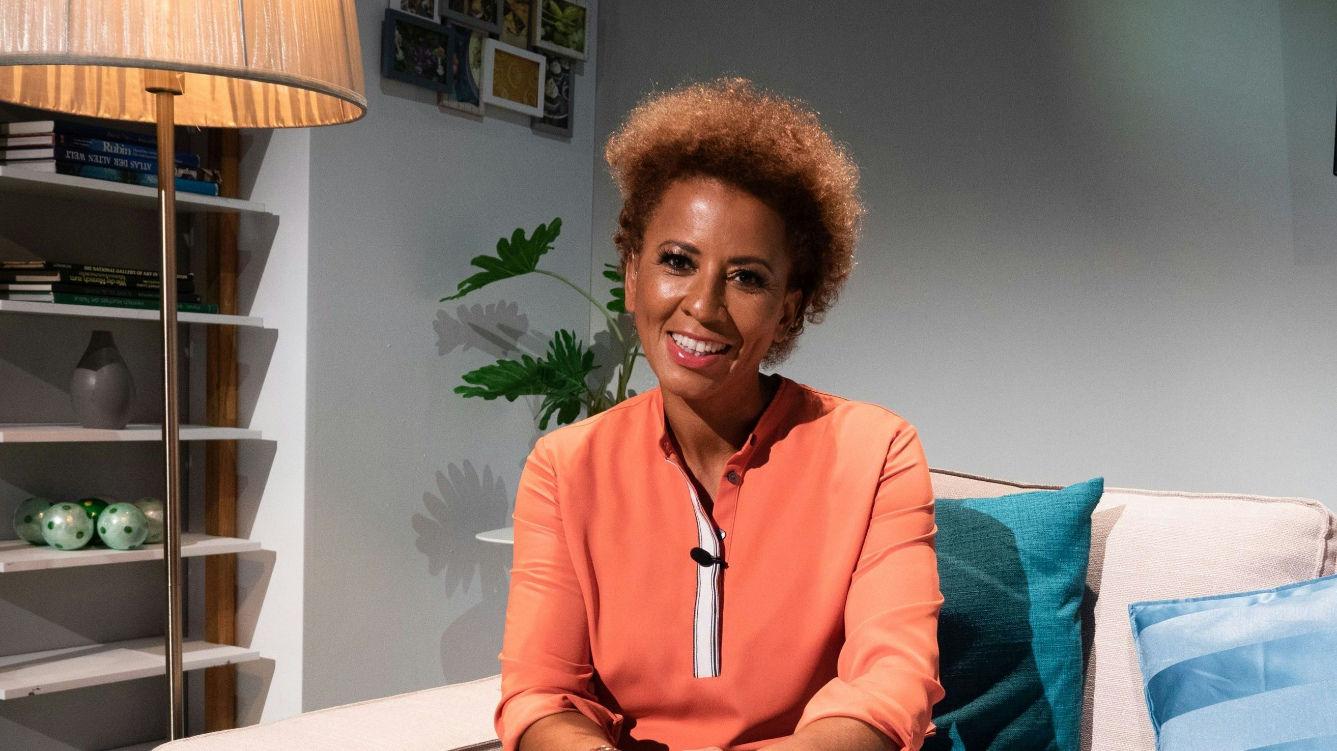 Arabella sah sich nach einem neuen Job um.