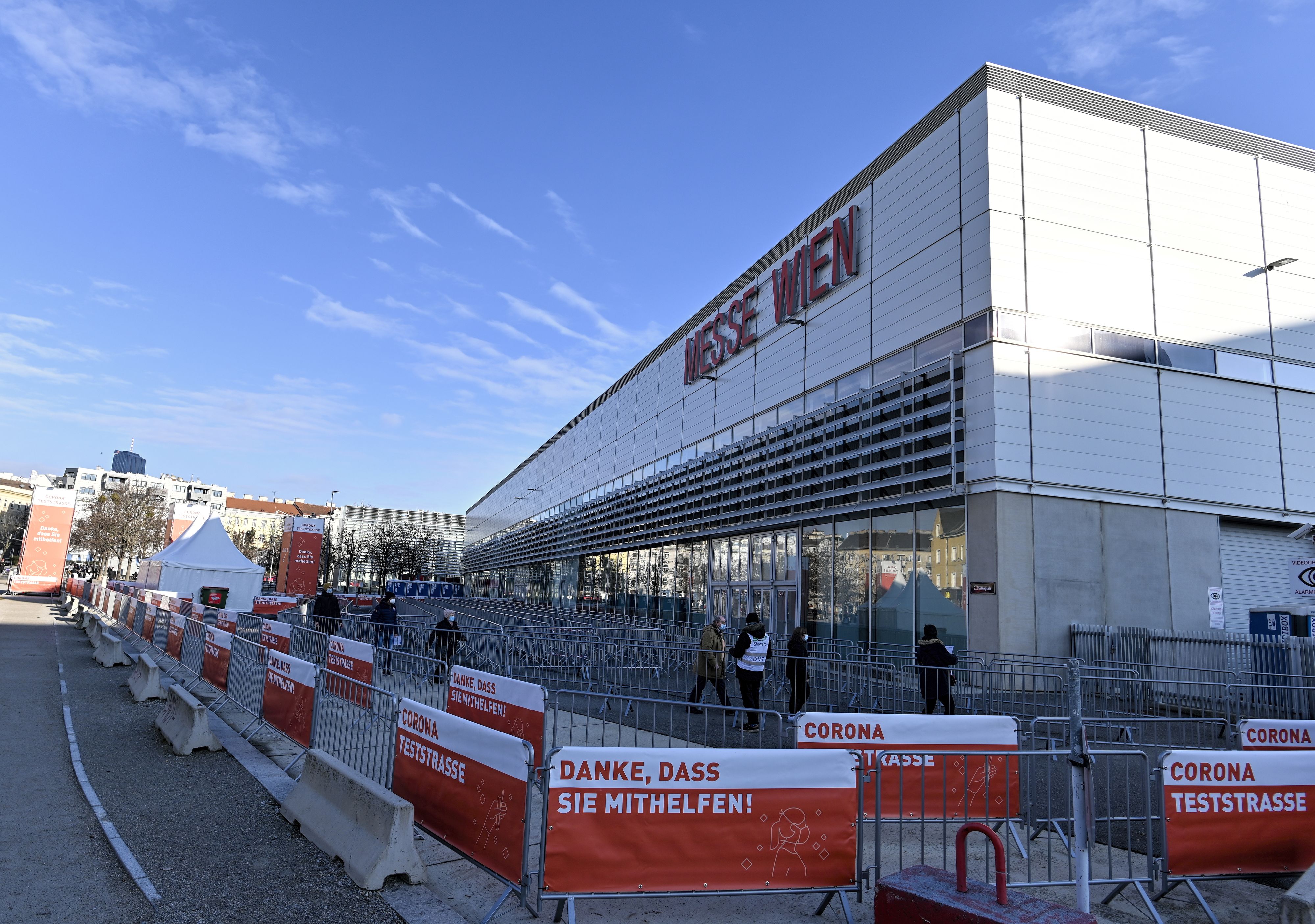 Bereits am Freitag gab es an der Messe keine Wartezeiten