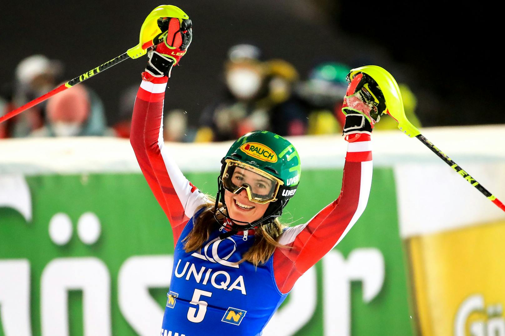 Elf Hundertstel fehlten Katharina Liensberger am Semmering zu ihrem ersten Weltcupsieg. Den Slalom gewann Michelle Gisin. Der Riesentorlauf am Tag zuvor wurde wegen zu starkem Wind nach Lauf eins abgebrochen und nicht gewertet.