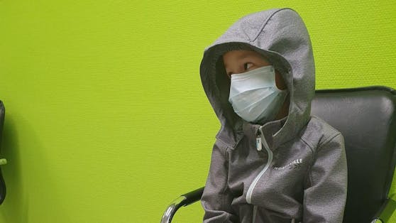 Der 7-jährige Tim erkrankte Anfang März 2020 schwer an Corona. Die Ärzte merkten es nicht.