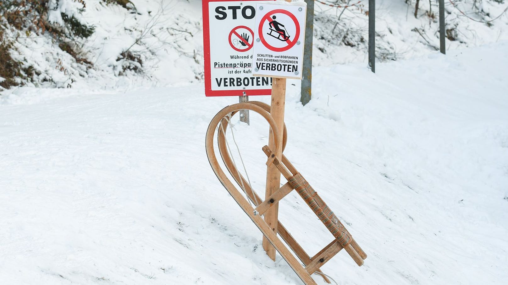 Zu betrunken! Rodler findet nach Unfall Weg nicht mehr