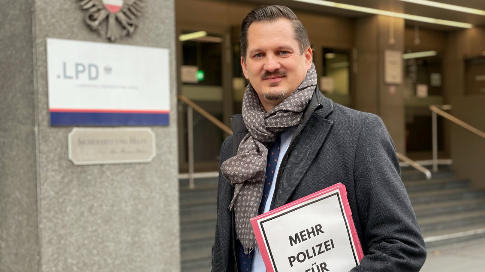 Marcus Franz (SPÖ), Bezirksvorsteher Favoriten, fordert für seinen Bezirk mehr Polizei.
