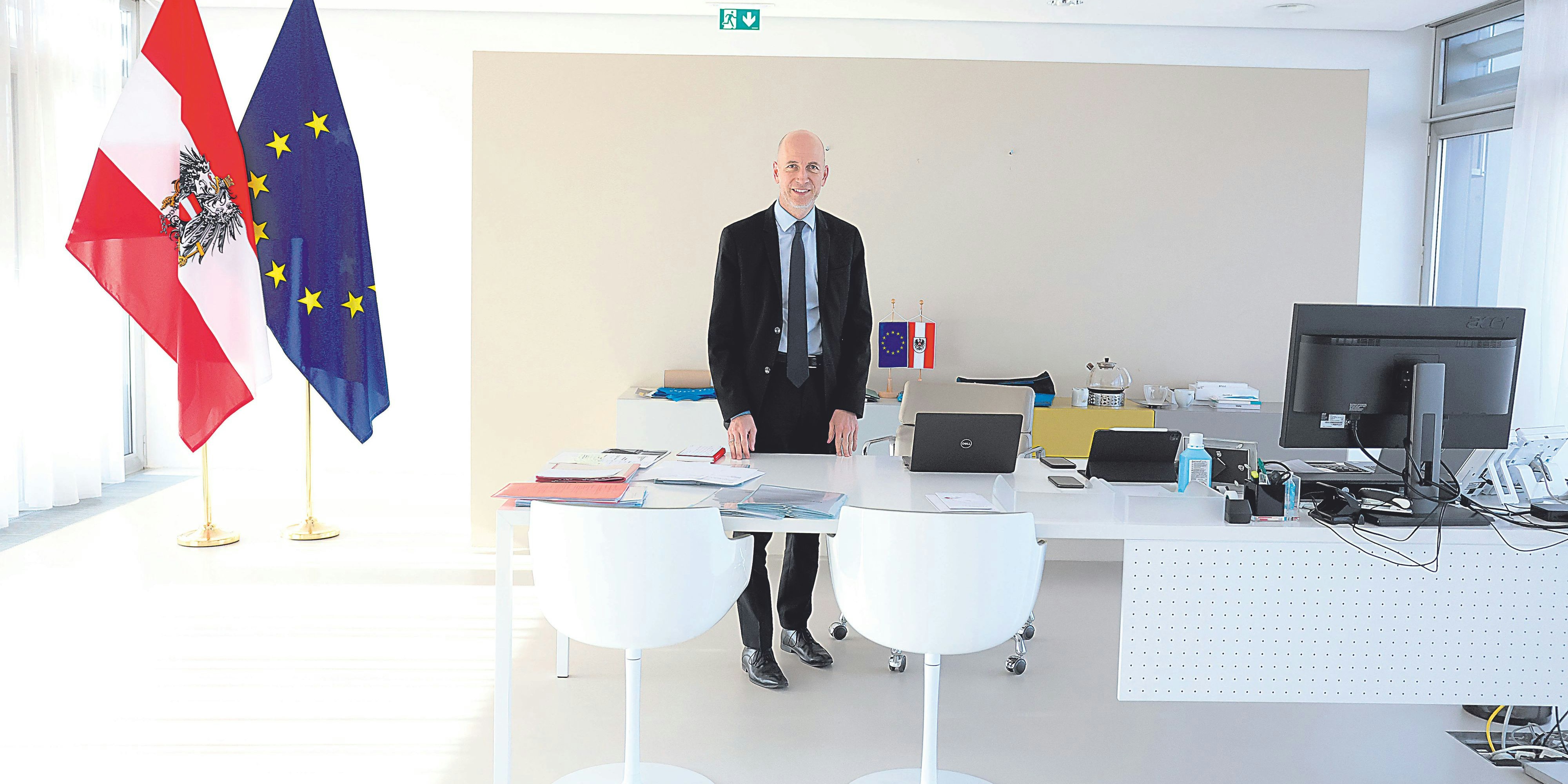 Untere Donaustraße 13–15, Wien-Leopoldstadt: Die damalige Familienministerin Sophie Karmasin hatte das Büro 2016 um 97.000 Euro umbauen lassen. Nun zog Martin Kocher dort ein.