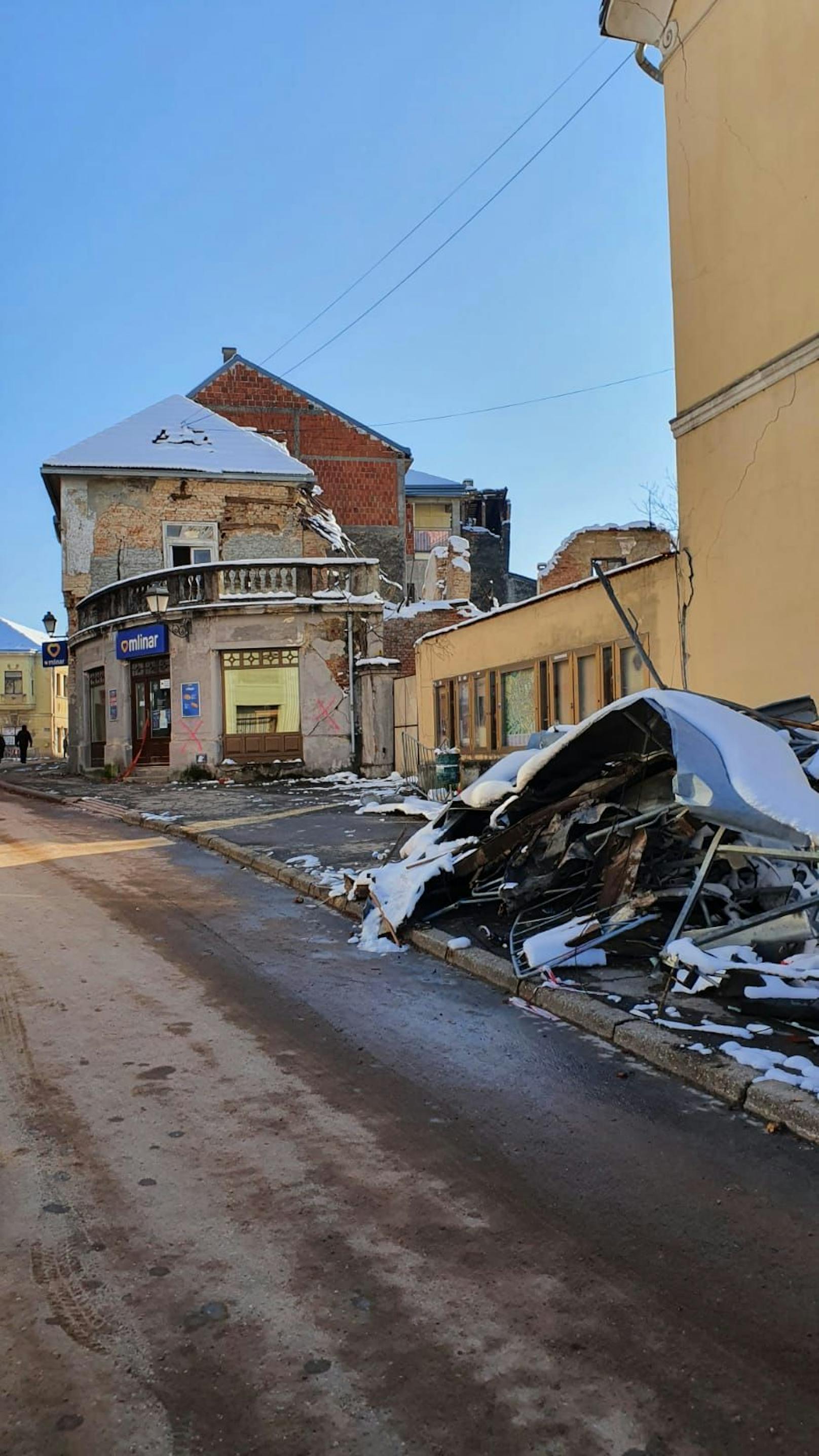 Das Erdbeben hat Petrinja und Sisak (Kroatien) in Trümmer gelegt.