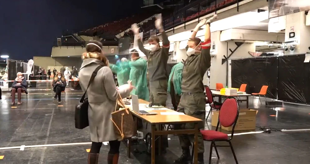 Gute Laune beim Wiener Massentest.