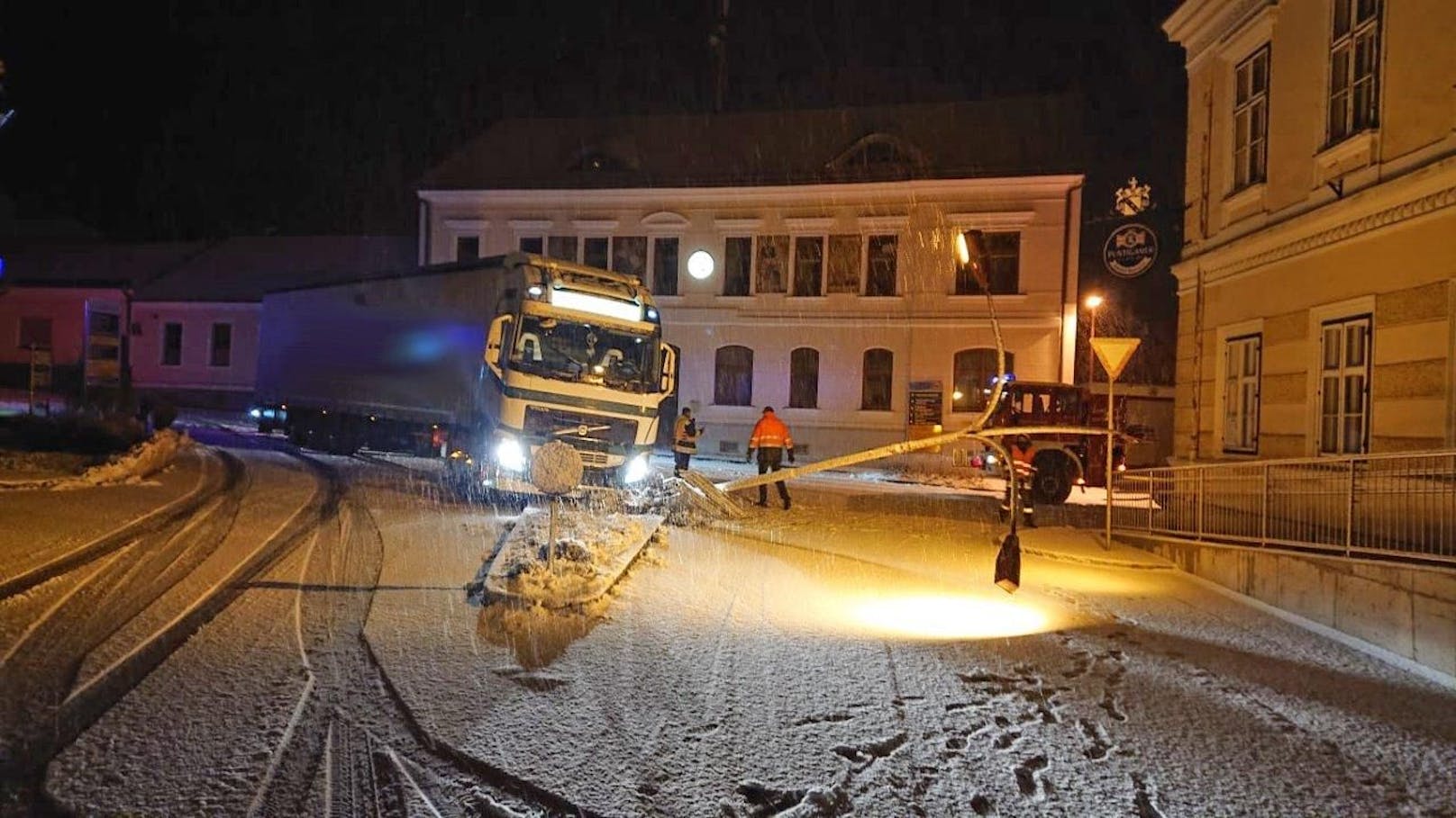 Schneeunfälle im Bezirk Neunkirchen