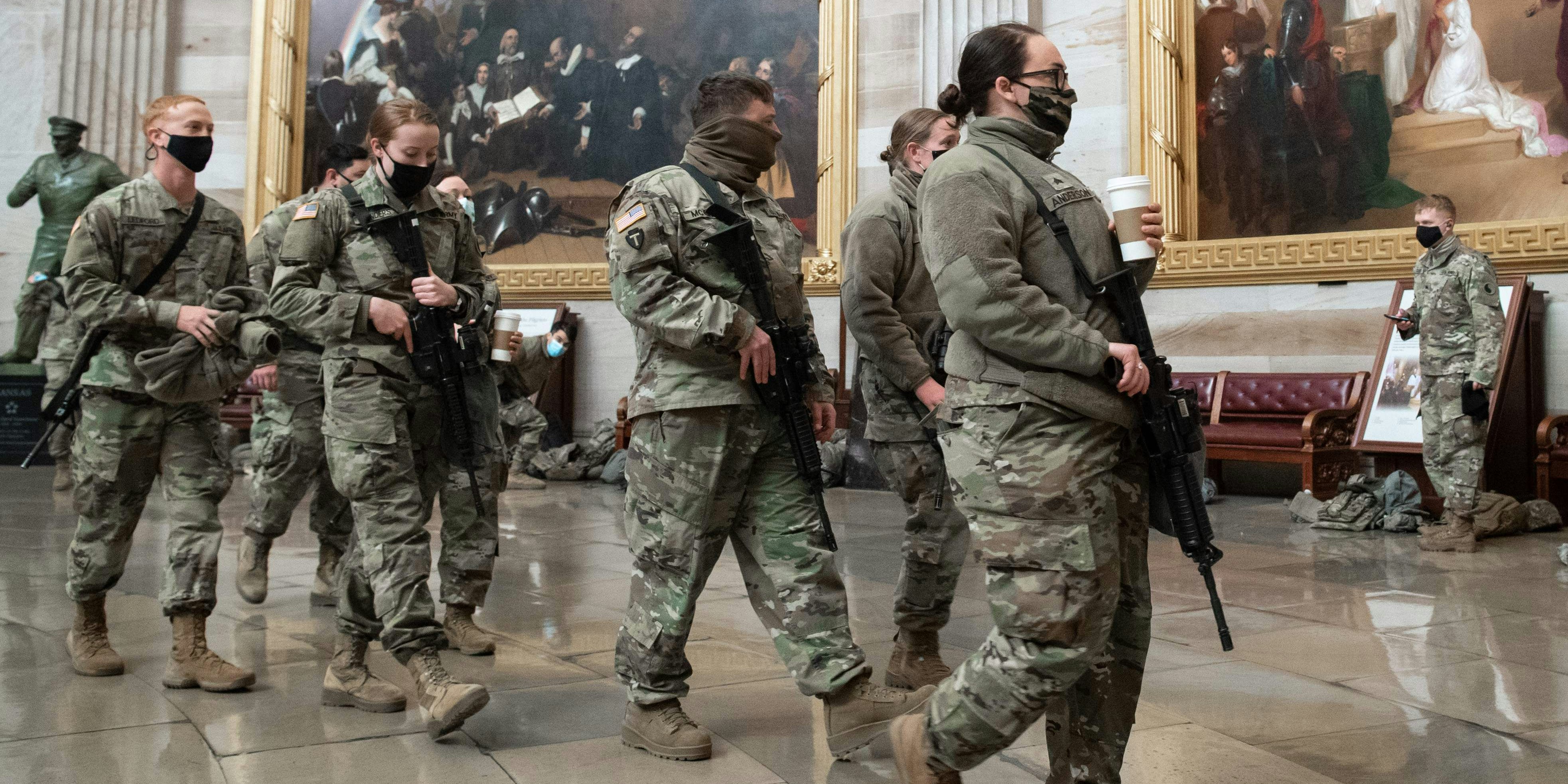 Wegen der Amtseinführung des neuen US-Präsidenten sind in Washington 15.000 Soldaten der US-Nationalgarde mobilisiert worden.