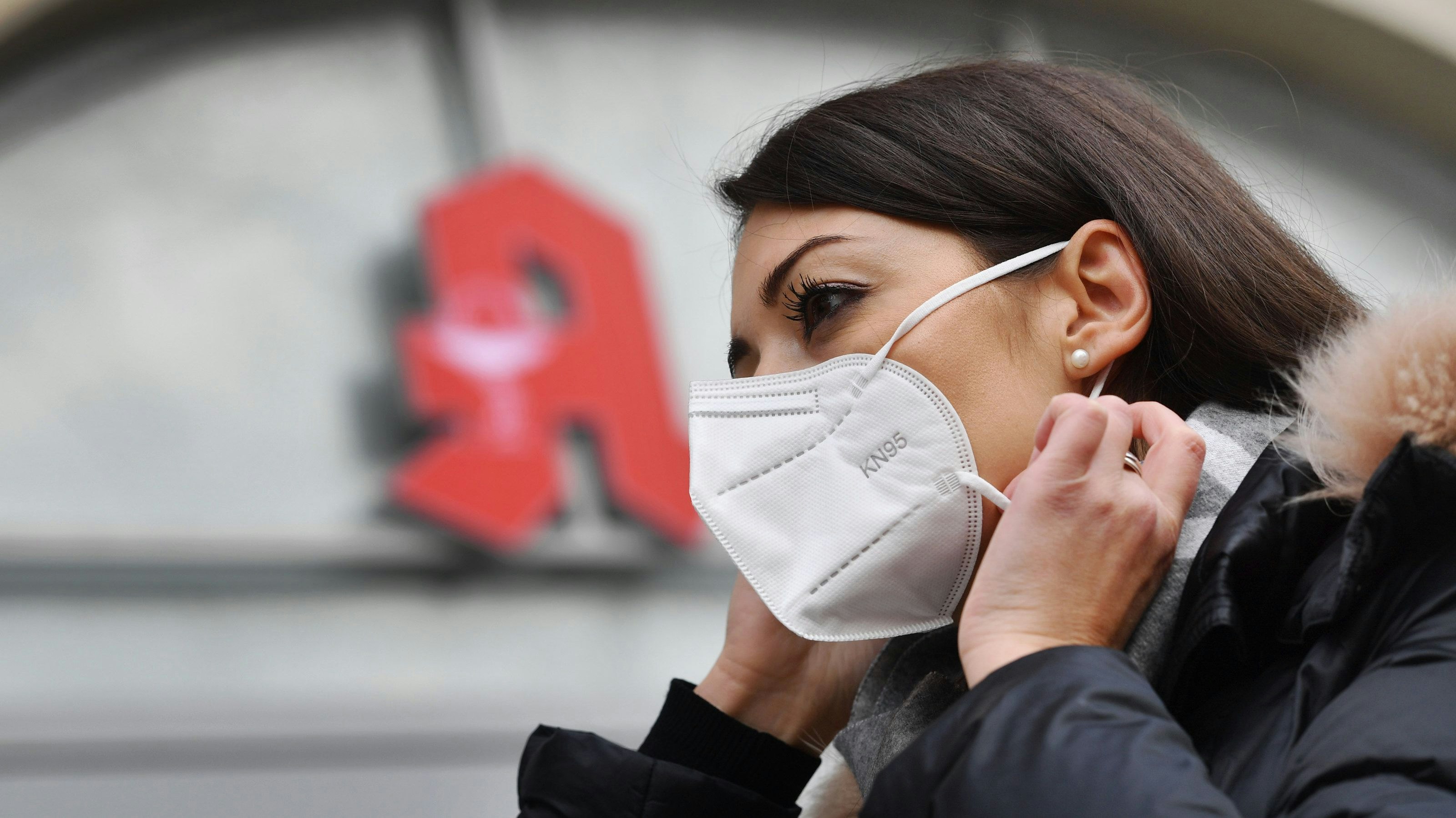 Die von der Bundesregierung bestellten FFP2-Masken sollen laut AK NÖ aus China stammen.