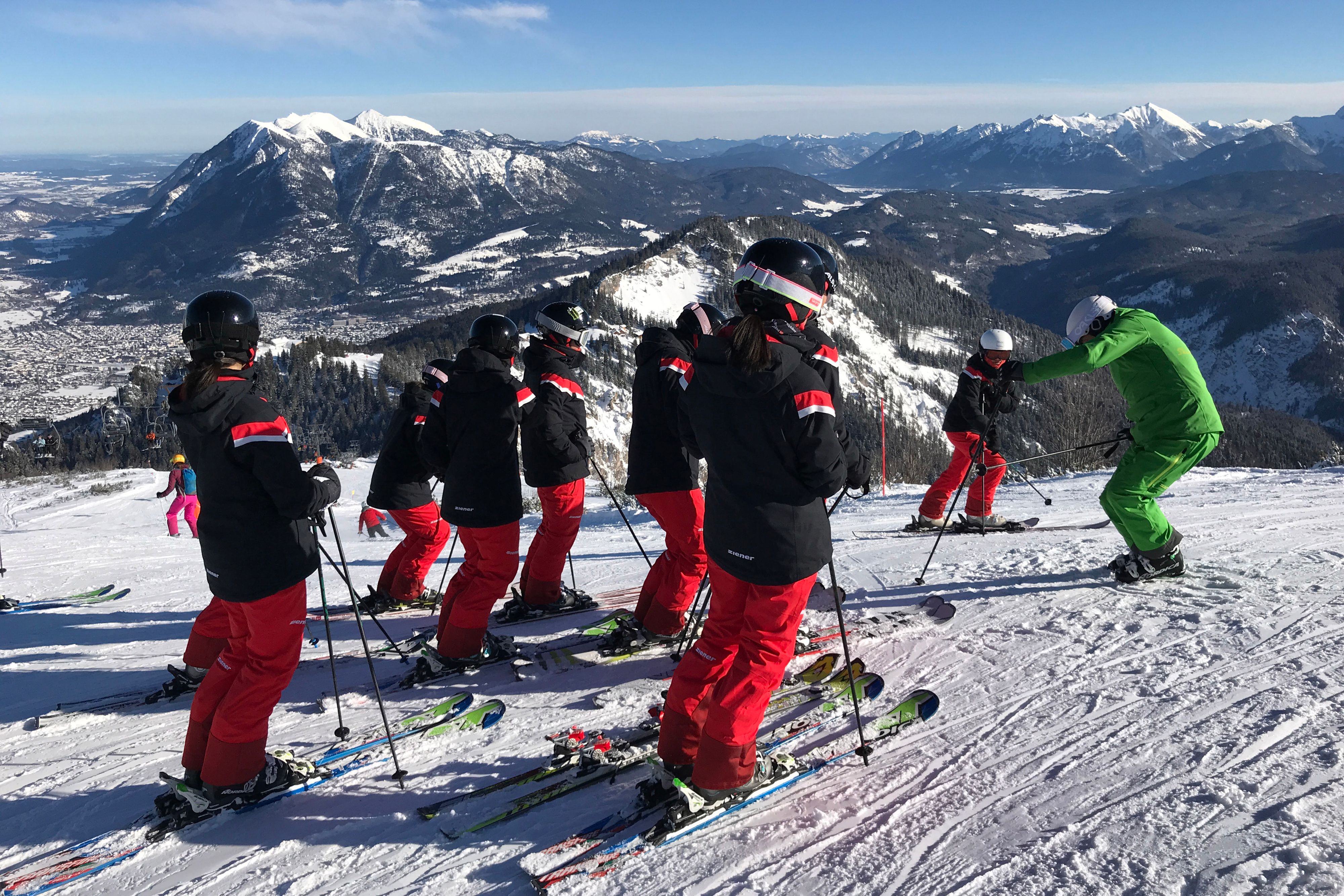 Die Briten wollten eine Ausbildung zum Skilehrer machen.