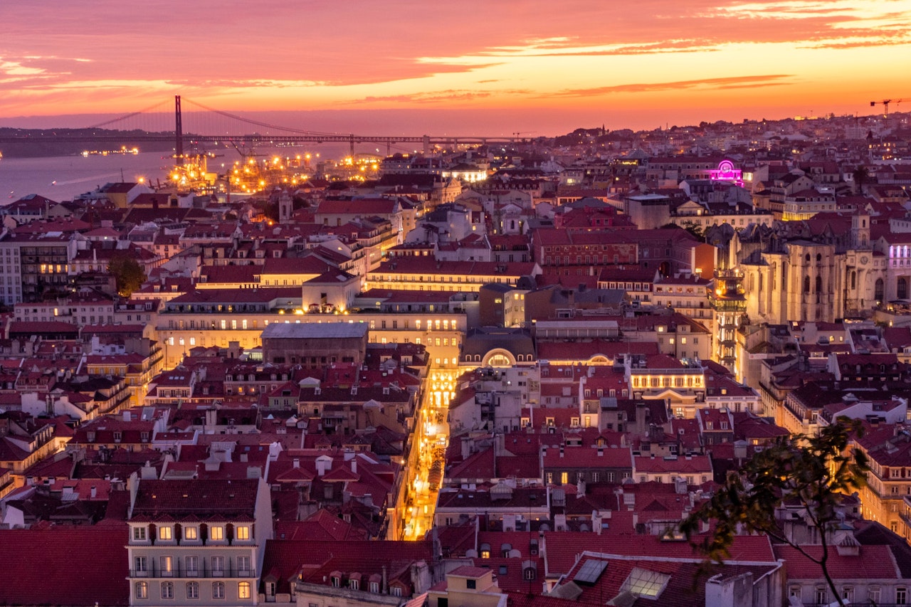 Heute.at - Portugal kehrt zu hartem Lockdown zurück