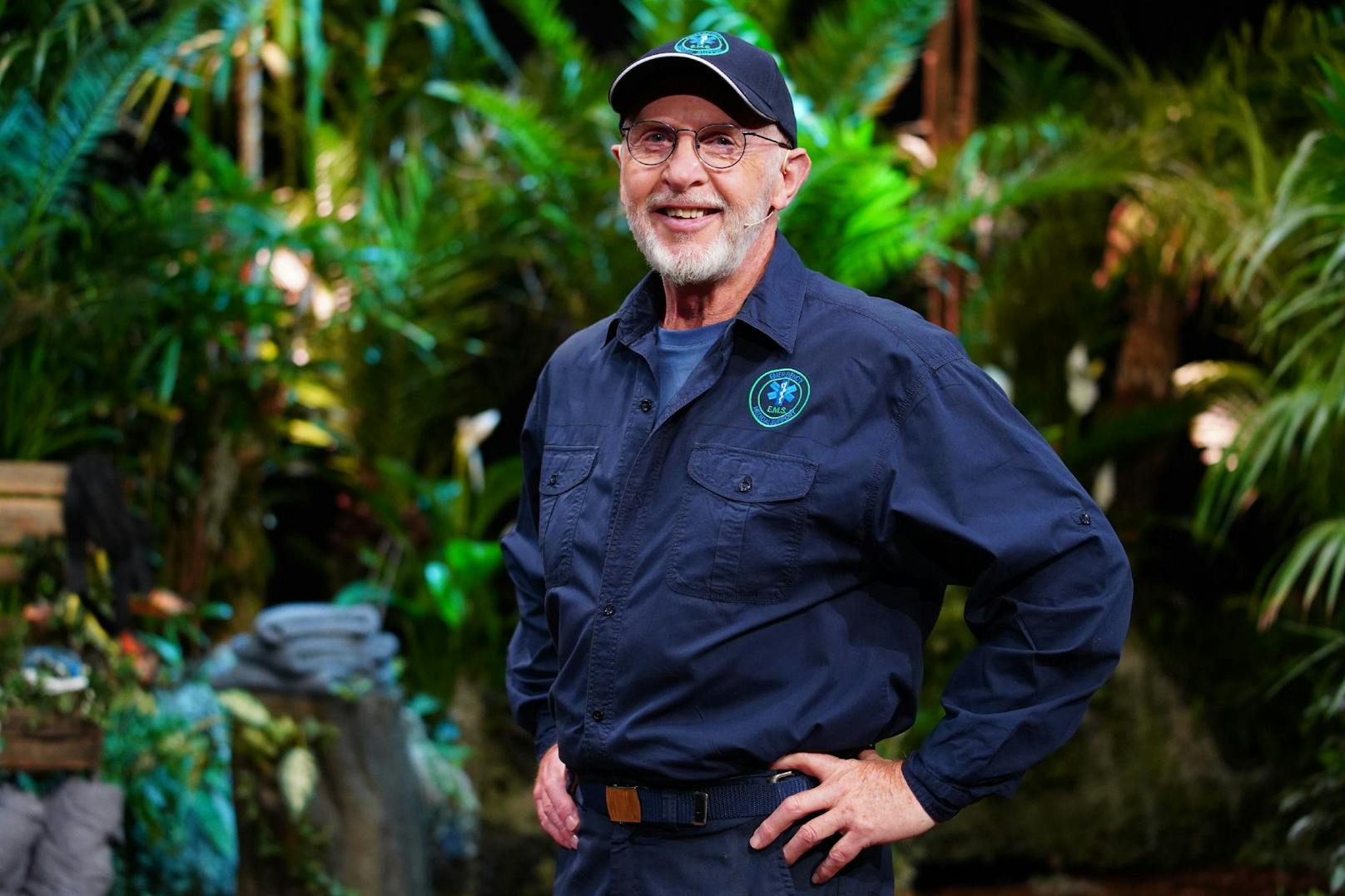 Auch <strong>Dr. Bob</strong> ist ab der ersten "Dschungelshow"-Sendung mit dabei.<br>