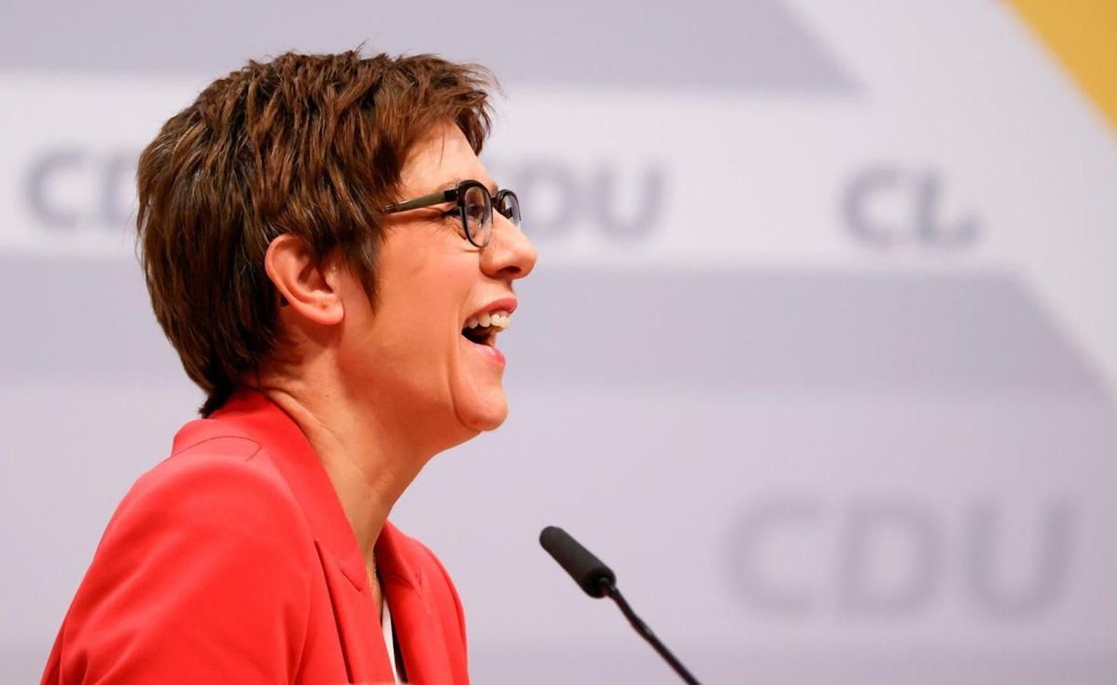 Die abtretende Parteichefin Annegret Kramp-Karrenbauer gab ihren Rücktritt vor fast einem Jahr bekannt.
