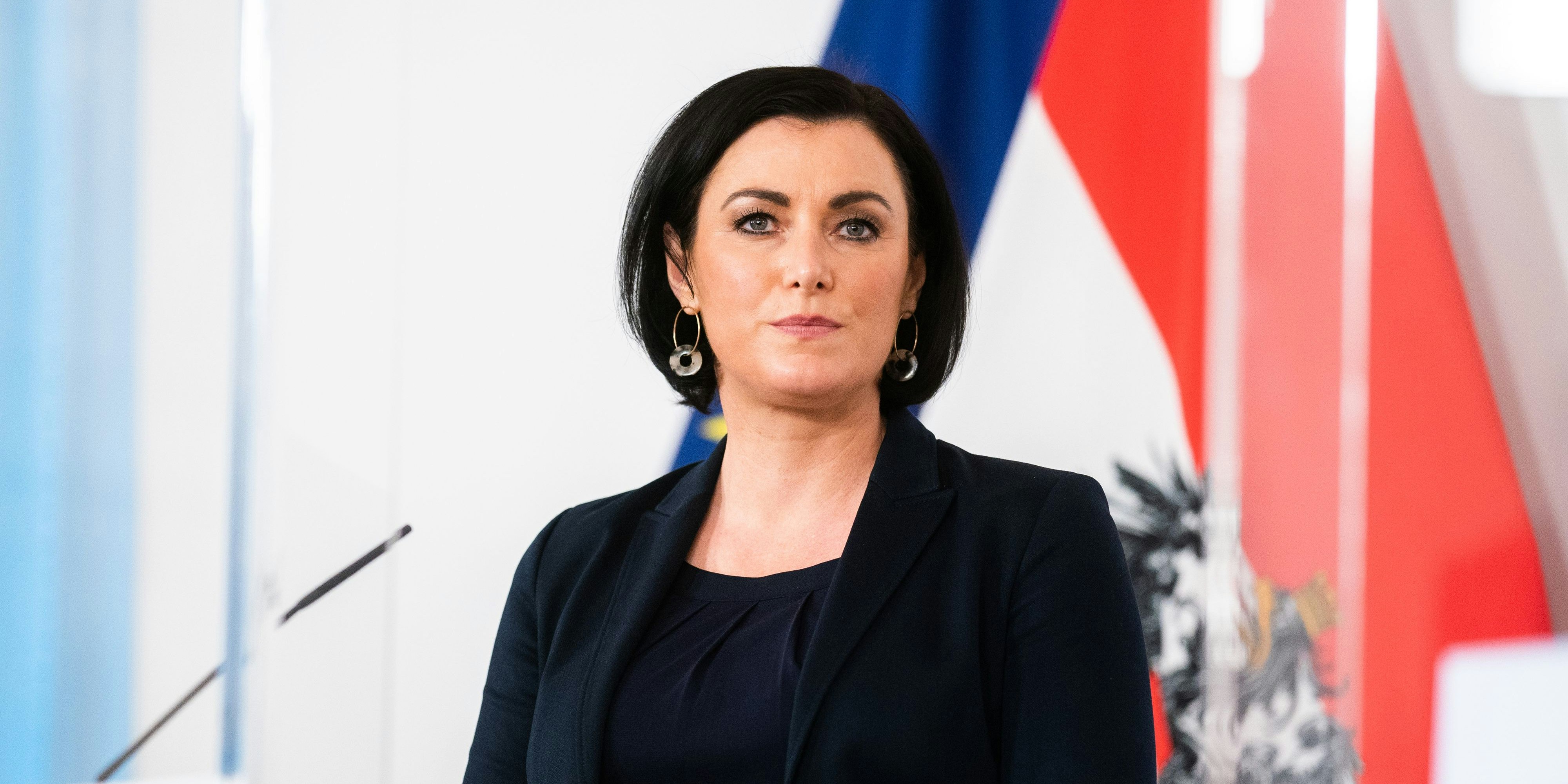 Tourismusministerin Elisabeth Köstinger kündigte harte Strafen an.