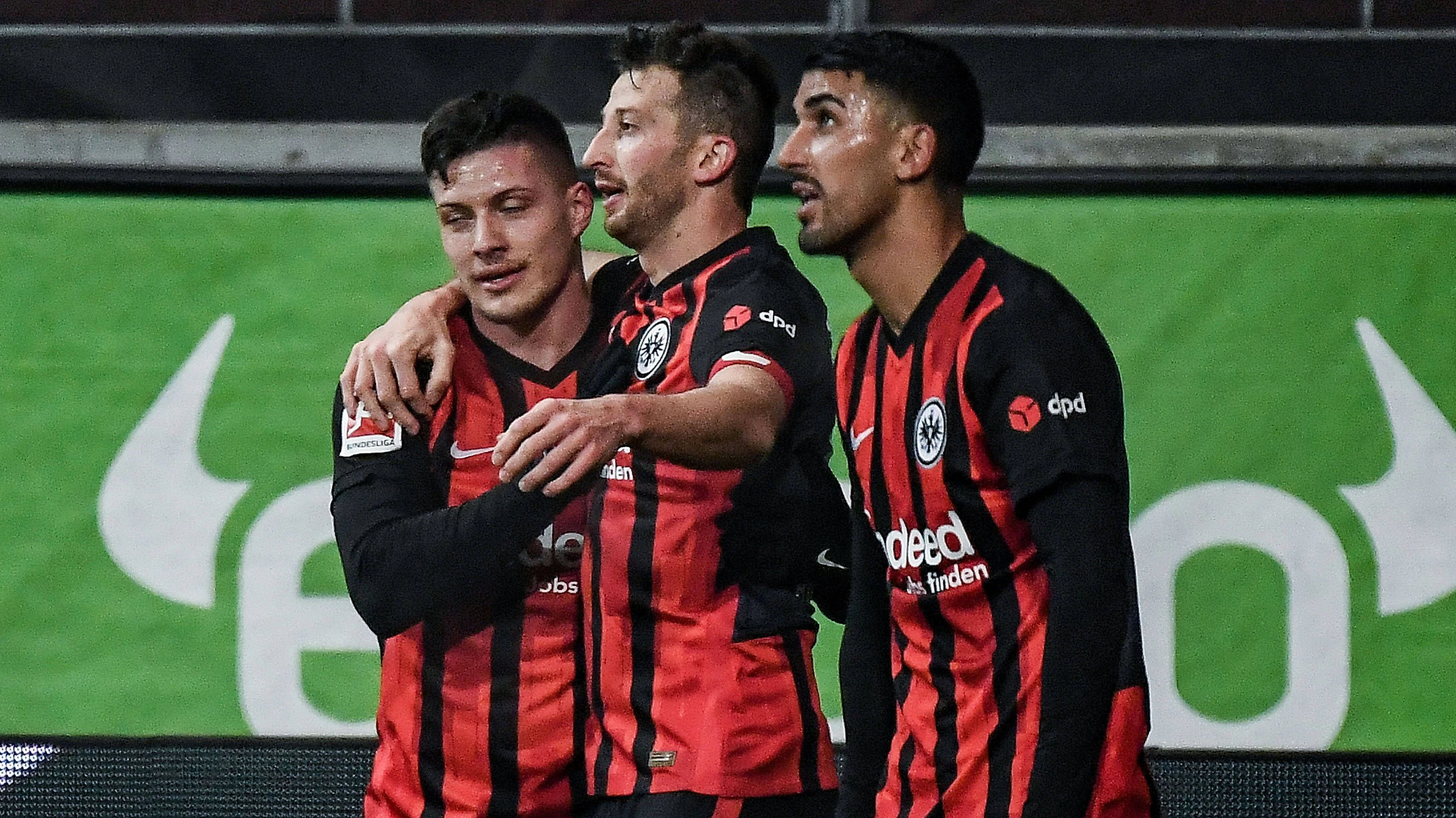 Frankfurt jubelt mit Heimkehrer Jovic.