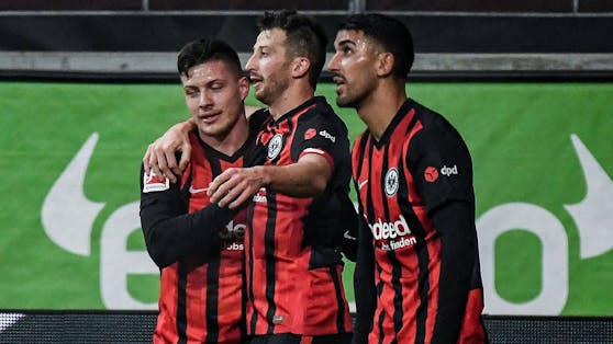 Frankfurt jubelt mit Heimkehrer Jovic.