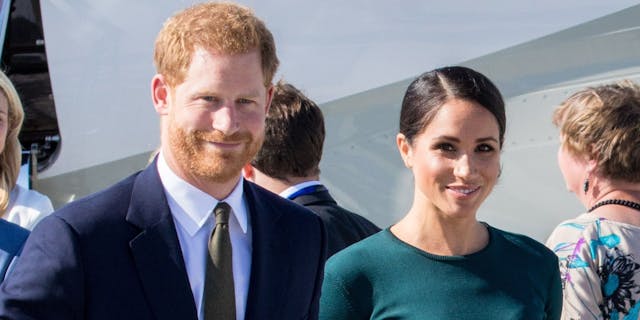 Harry Und Meghan Sollen Ihre Royalen Titel Ablegen People Heute At