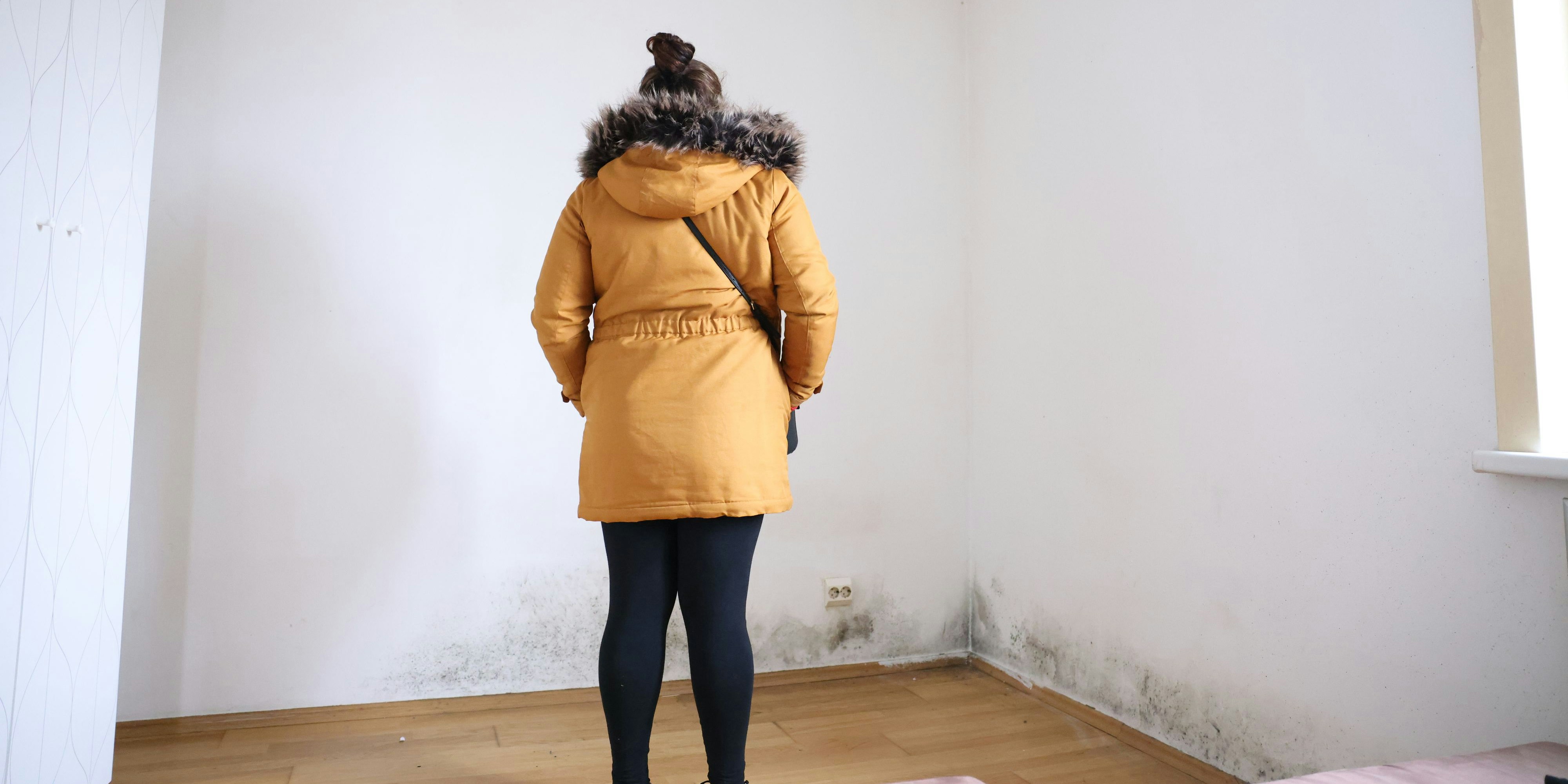 Alina P. (26) leidet unter dem Schimmel.