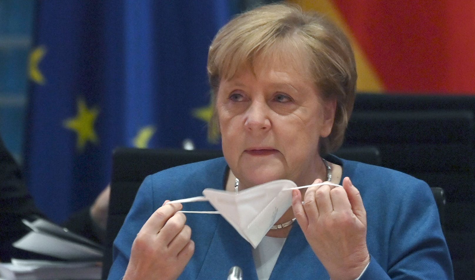 Die deutsche Bundeskanzlerin Angela Merkel bei einem Kabinettstreffen in Berlin