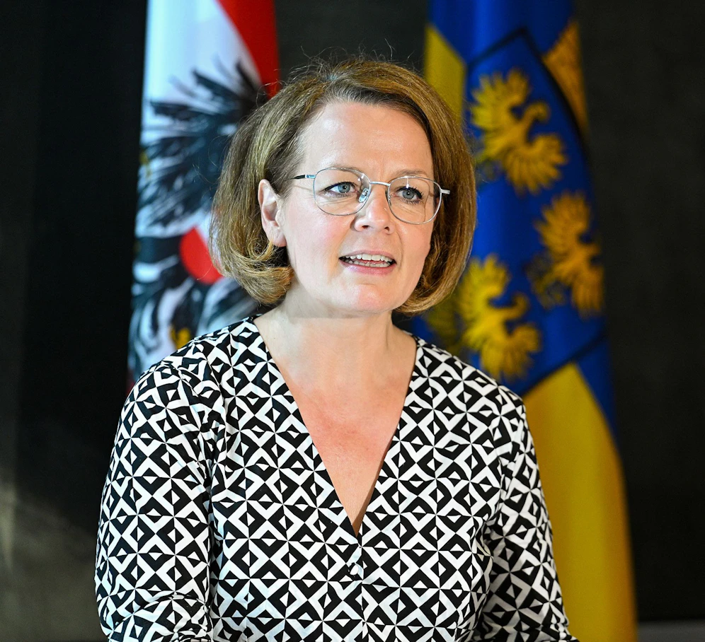 Landesrätin Christiane Teschl-Hofmeister