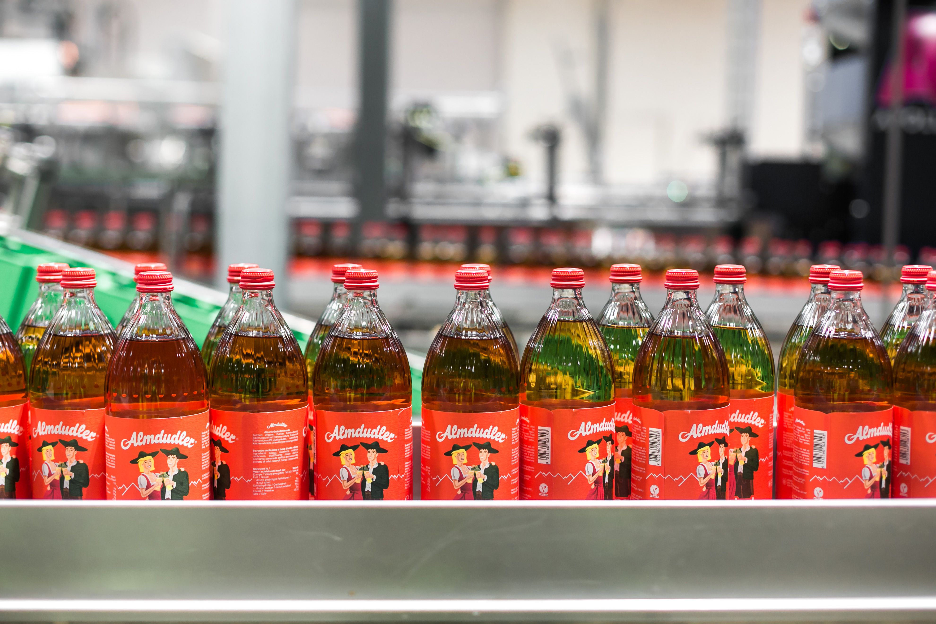 Almdudler 1L Glasmehrwegflasche