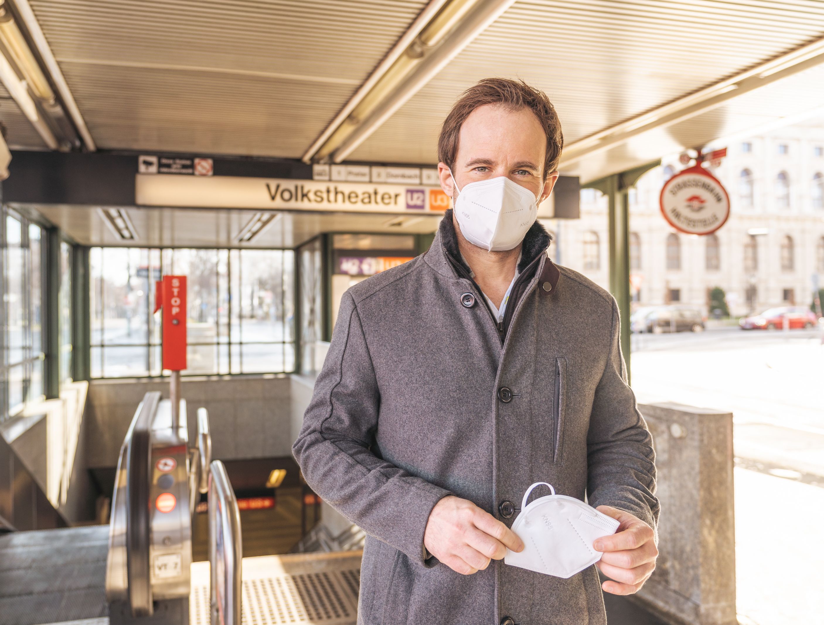 ÖVP Wien-Klubchef Markus Wölbitsch fordert Gratis-FFP2-Masken für Wiener Linien-Jahreskartenbesitzer