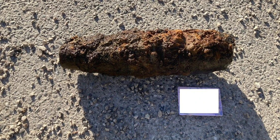 Dieses Sprenggranate stammt aus dem zweiten Weltkrieg und wurde am Mittwoch aus dem Wiener Donaukanal geborgen. 