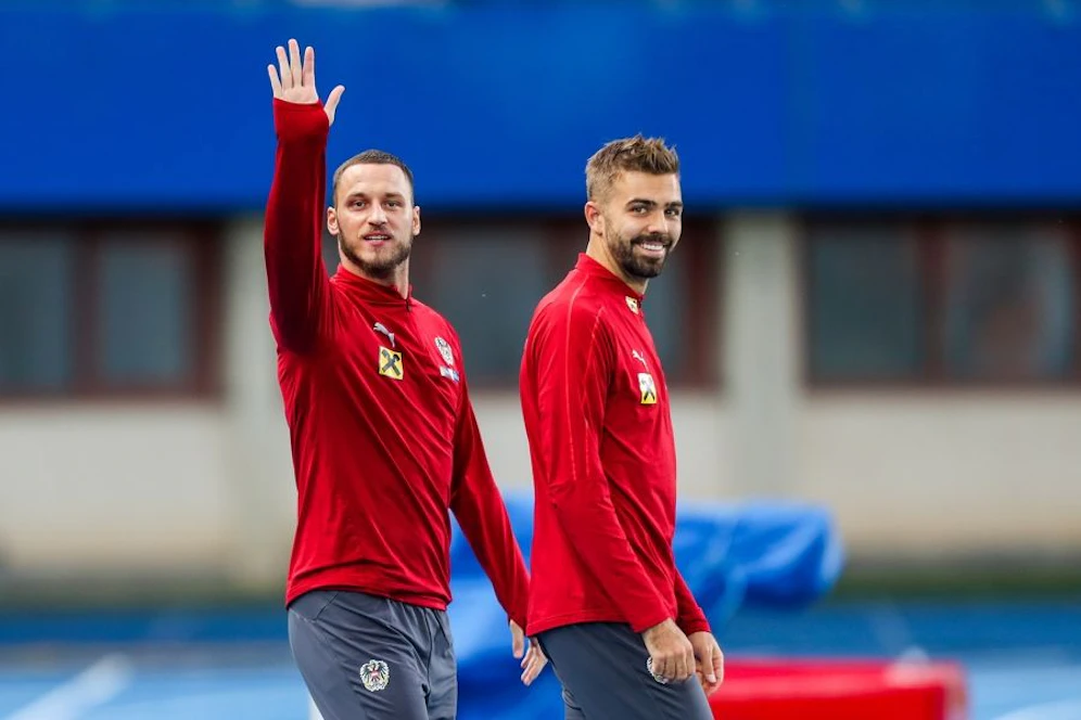 Lukas Hinterseer mit Marko Arnautovic