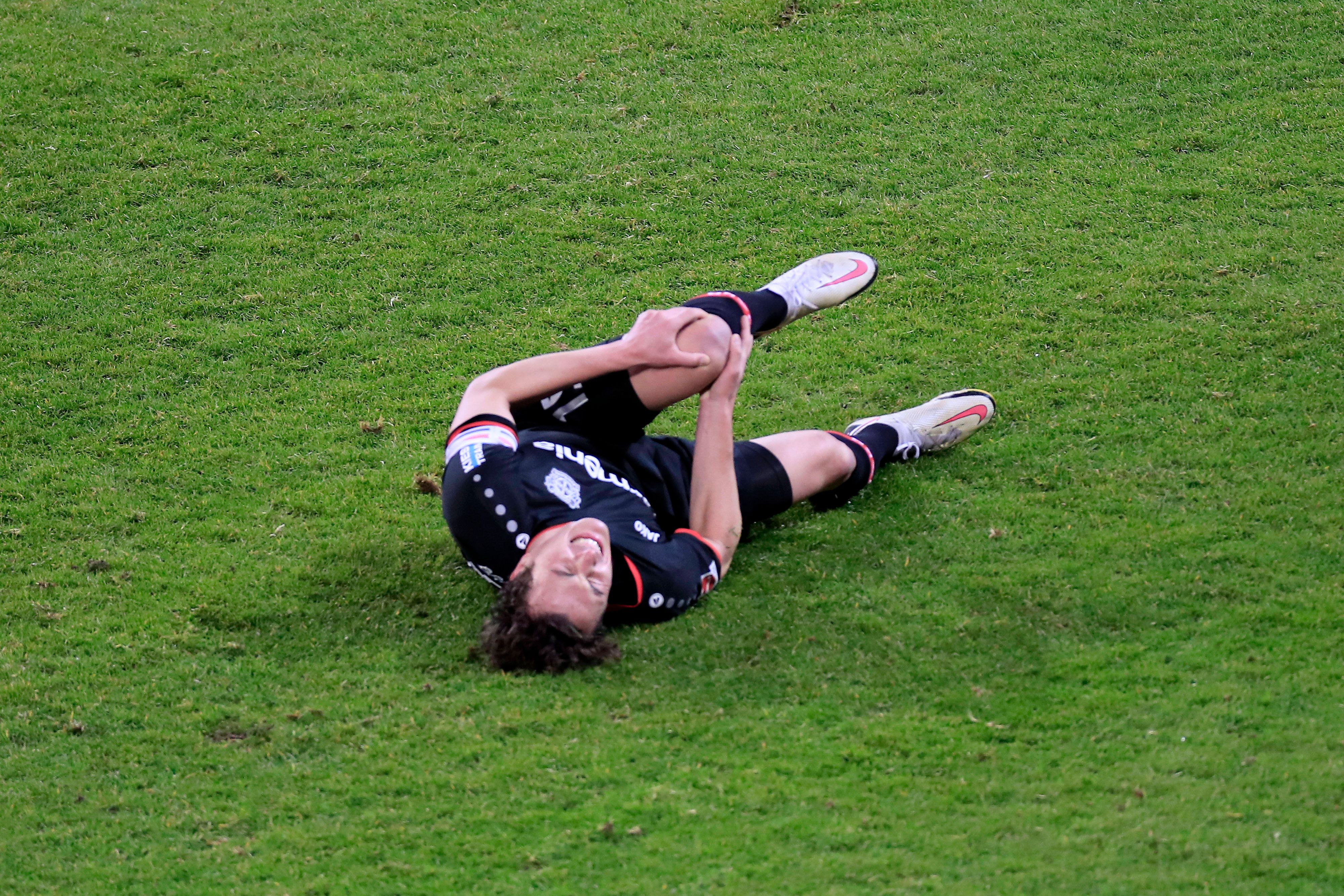 Julian Baumgartlinger verletzte sich am Knie.