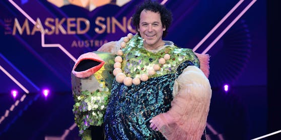 Ex-Skistar Schönfelder neuer "Masked Singer"-Juror - Tv ...