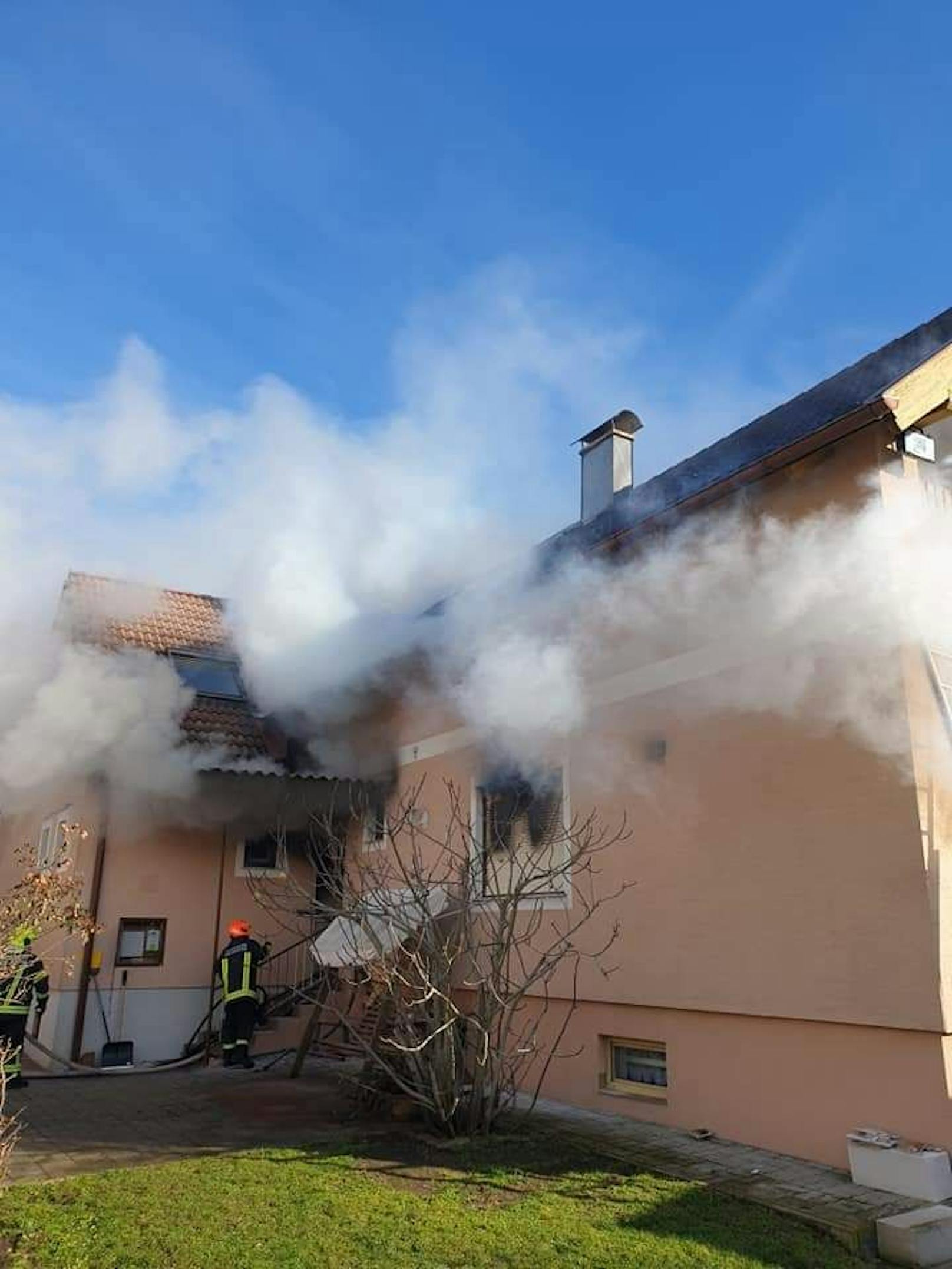 Wohnhausbrand im Bezirk Bruck