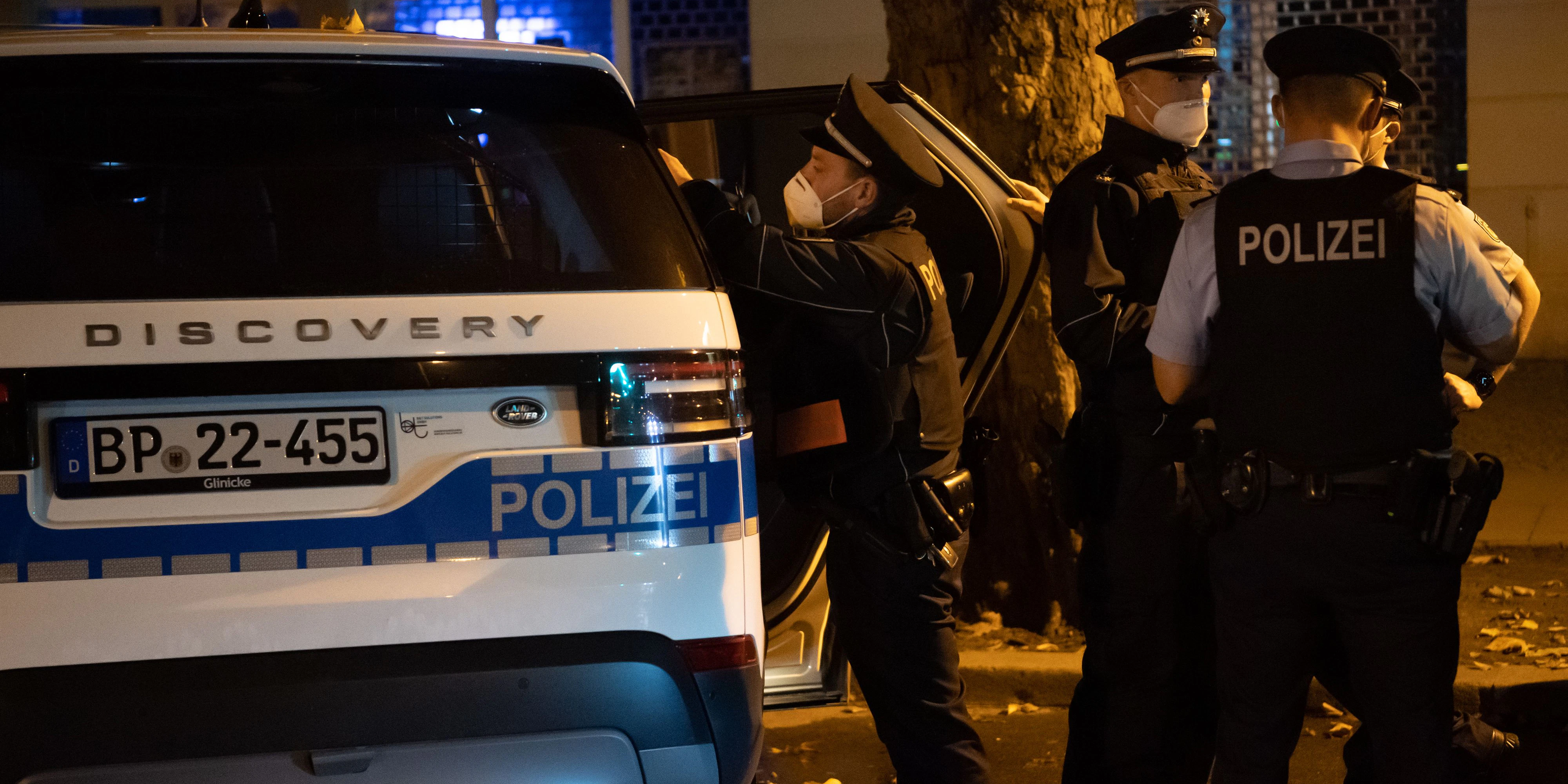 Die Polizei löste die Corona-Party auf.
