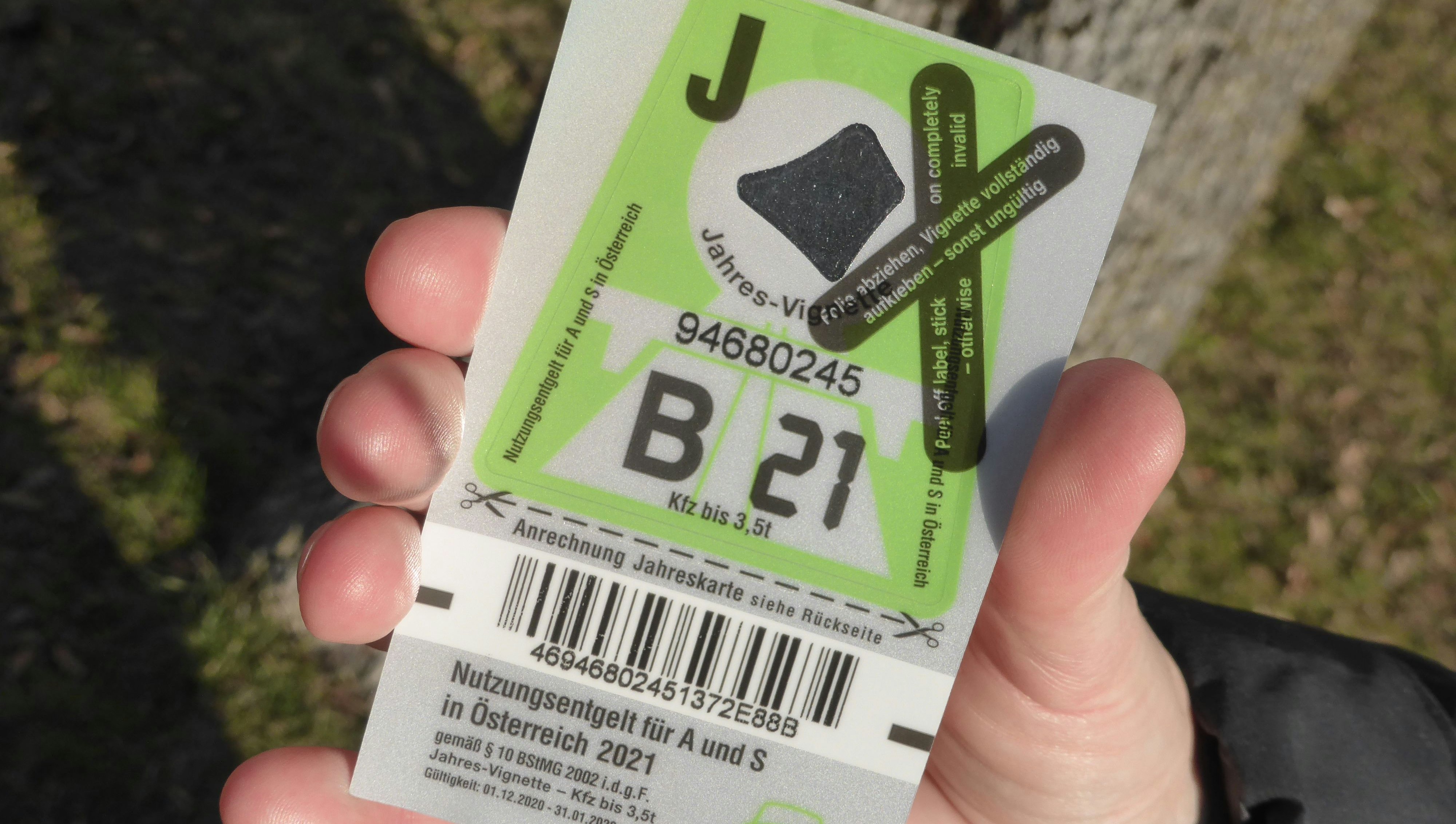 Download von www.picturedesk.com am 26.01.2021 (09:17).  Vignette 2021 - Autobahn Vignette 2021 Jahres Vignette 2021 - Maut - Autobahn Maut Copyright Karl Schöndorfer TOPPRESS - 20210117_PD5543 - Rechteinfo: Rights Managed (RM)