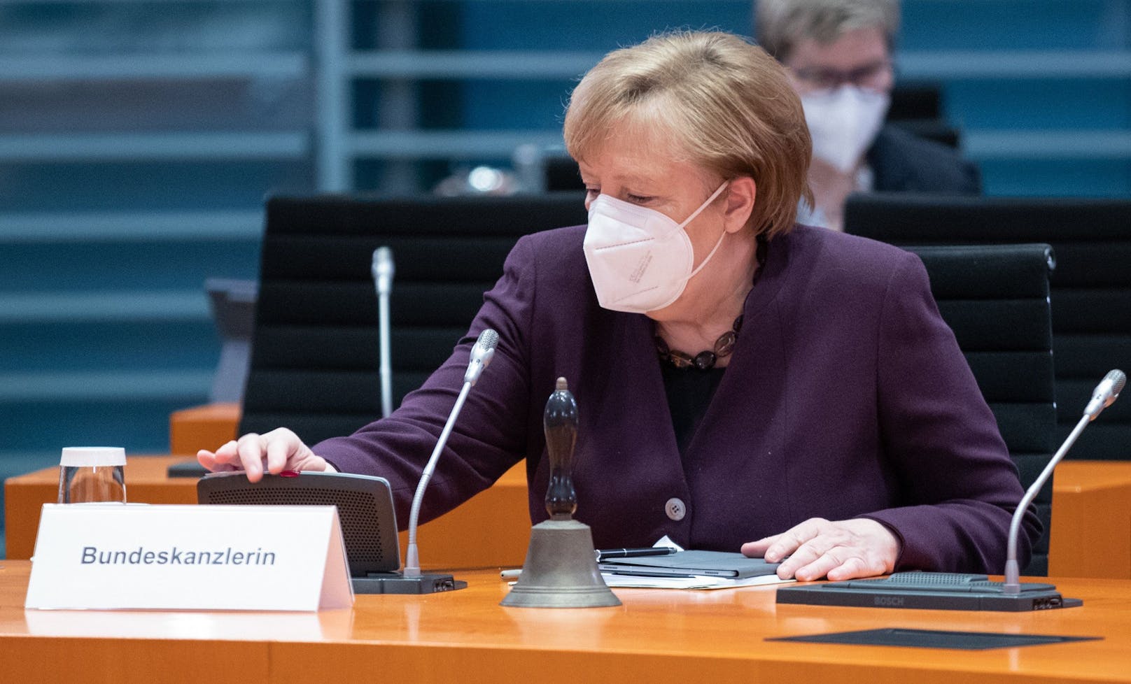 Angela Merkel am 27.01 bei einem Treffen des Kabinetts.