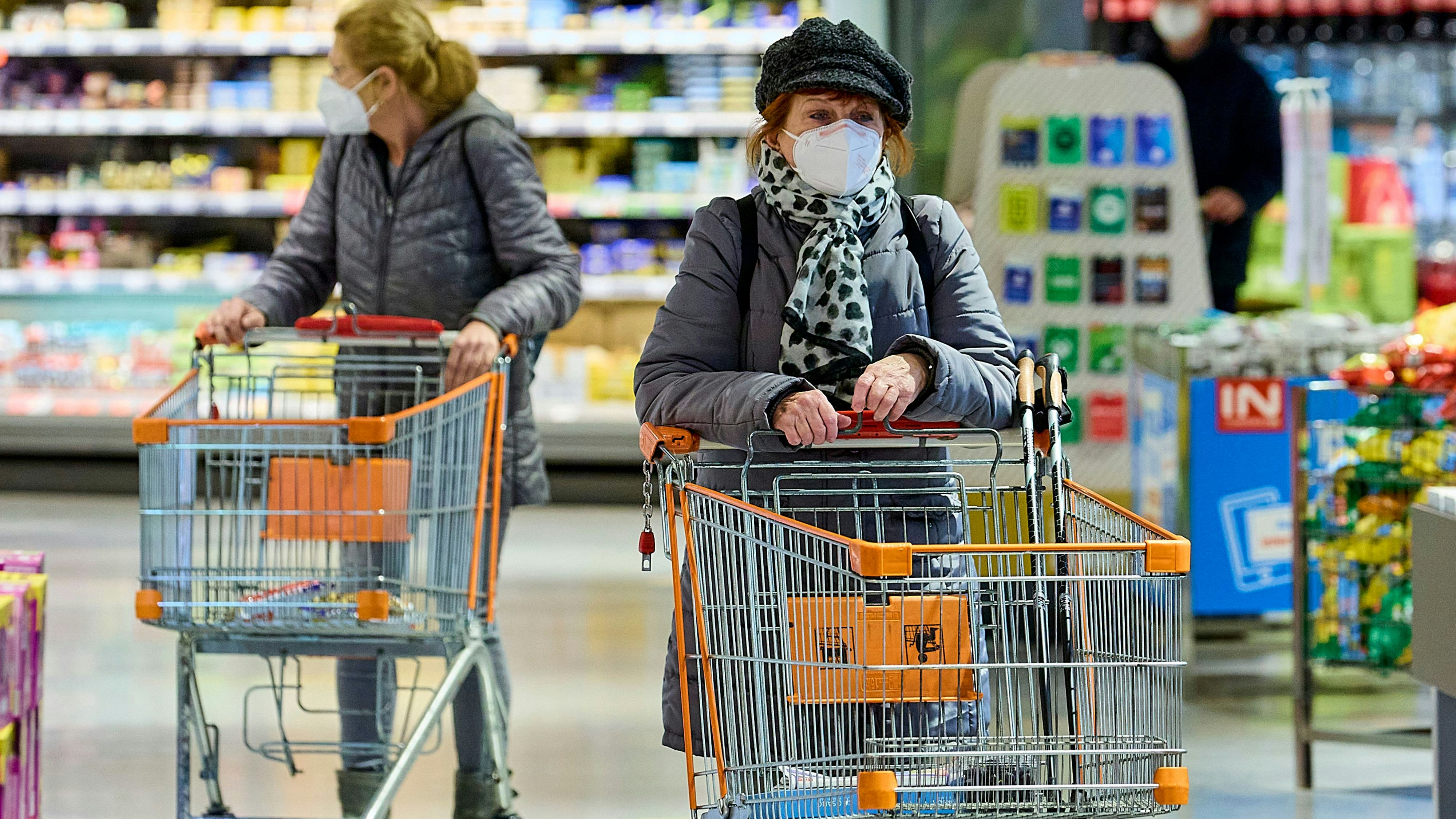 FFP2-;Masken sind seit 25. Jänner beim Einkaufen Pflicht.