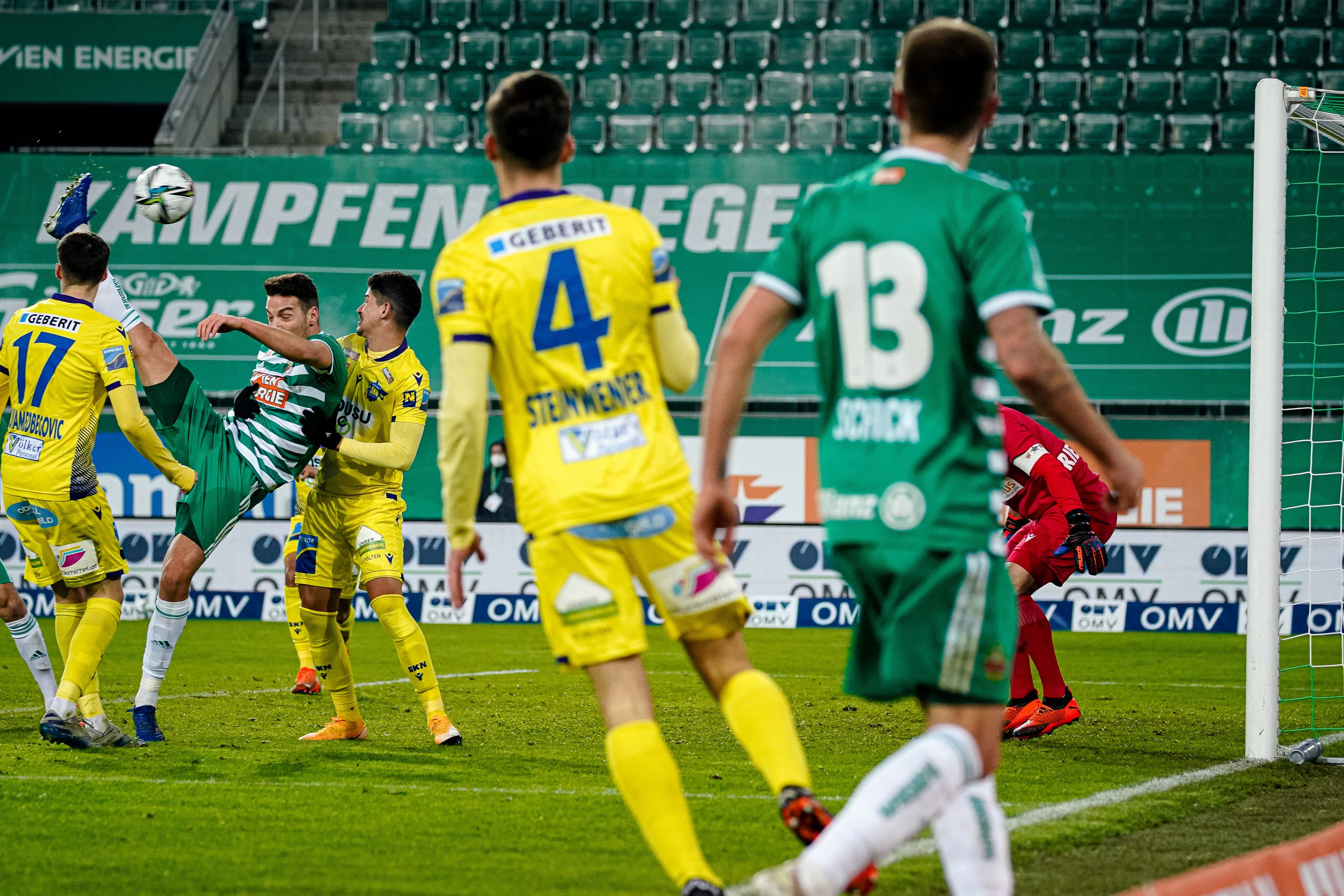 Ercan Kara erzielt ein sehenswertes Tor zum 2:1-Endstand gegen St. Pölten.