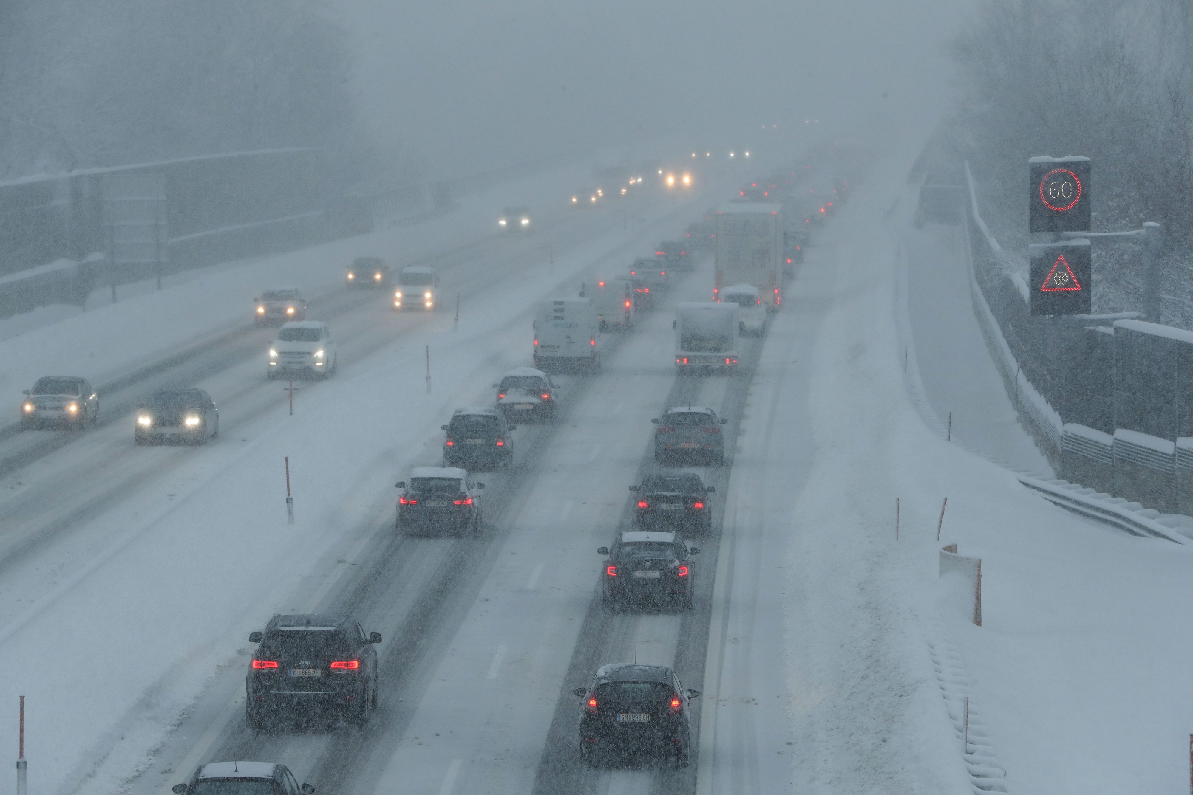 Im Bild die Westautobahn bei Eugendorf in Salzburg (Archivfoto)