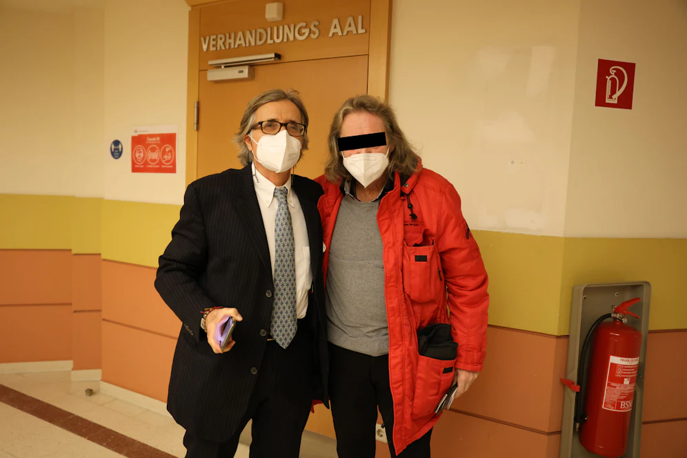 Anwalt Elmar Kresbach (l.) vertrat das Wiener Original.