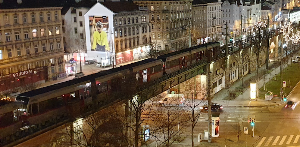 Kurz vor Mitternacht am Mittwoch stand die U6 still