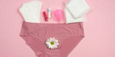 Shitstorm für neues Menstruationsprodukt "Pinky Gloves"