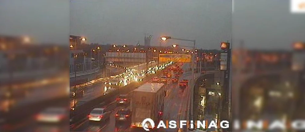 Stau auf der Wiener Tangente (A23)