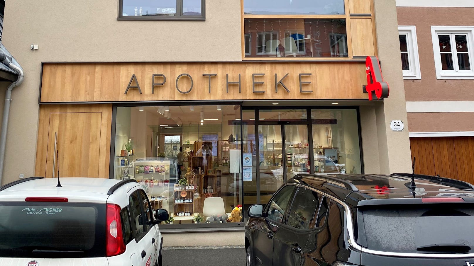 Die Zeller Apotheke in Waidhofen/Ybbs steht vor der Schließung.