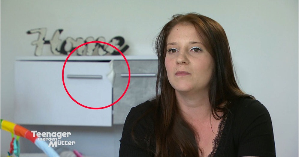 Moment mal... was ist mit denn mit dem Kasten los?