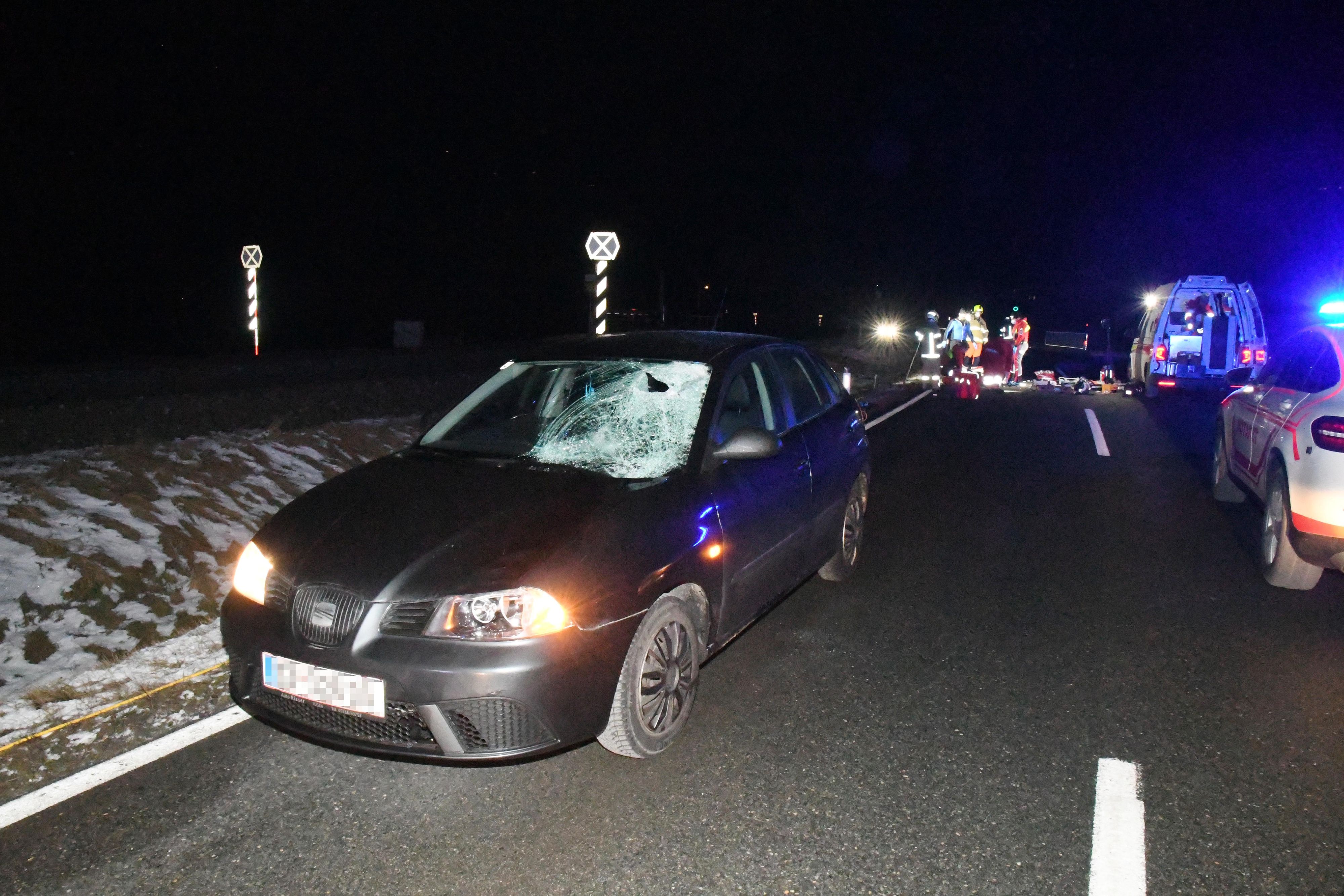 Toedlicher Unfall mit Fussgaengerin in Kaltenbach-Fotocredit: ZOOM.TIROL 